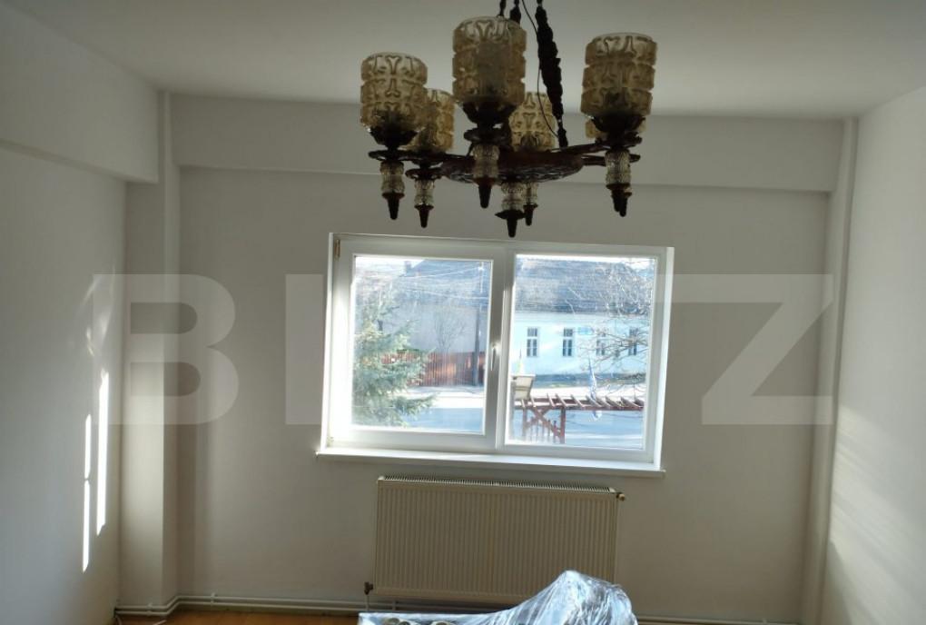 Apartament 3 camere cu gradina in Mihai Viteazu