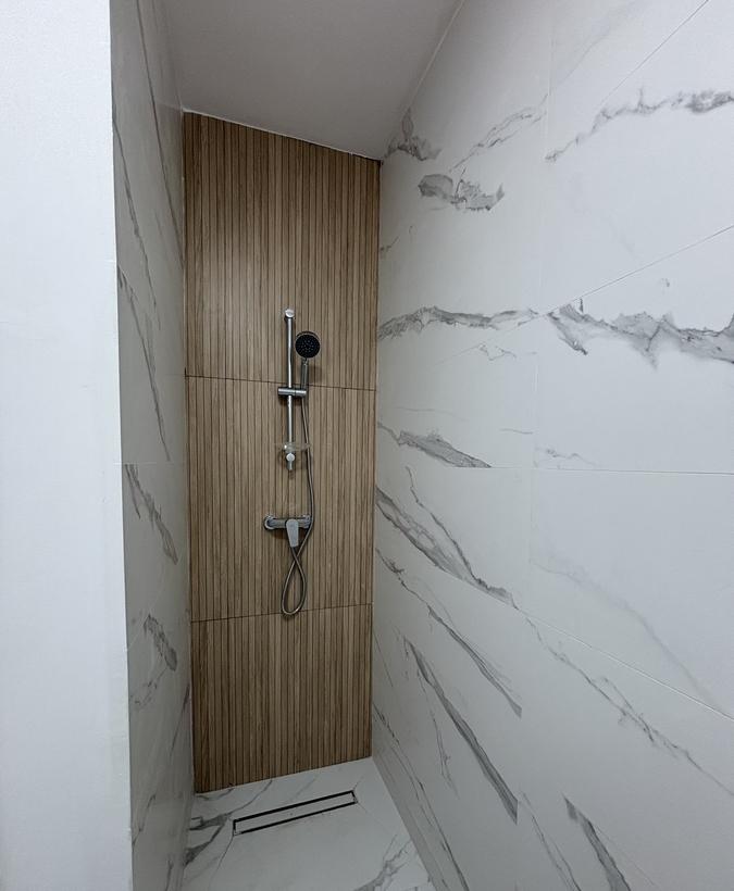 Eroii Revolutiei Str Tiparnitei parcare bonus loc joaca