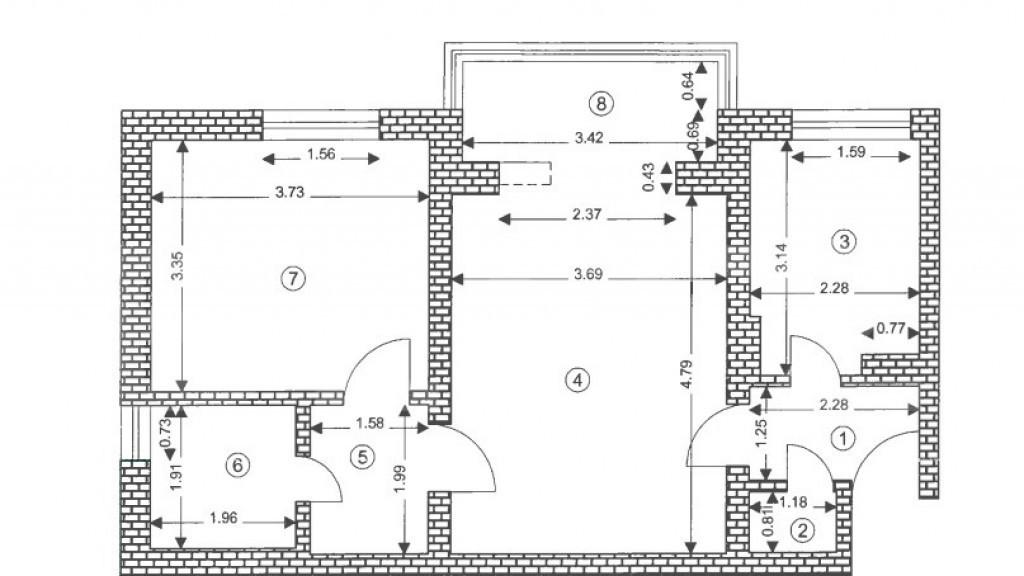 Apartament 2 camere Tractoru zona excelenta