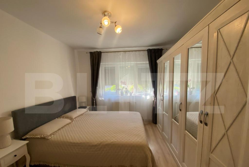 Apartament de vanzare - zona centrala etaj intermediar