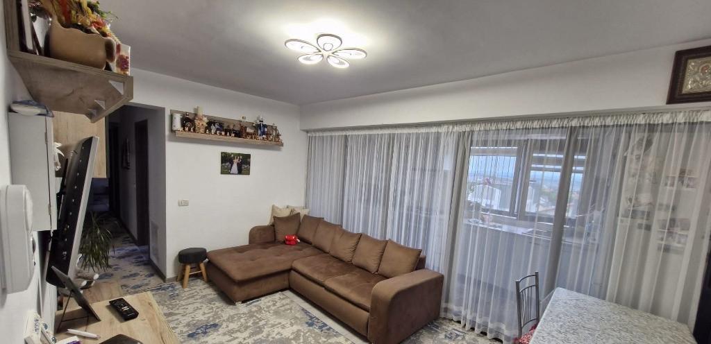 Iasi apartament 3 camere mobilat si utilat