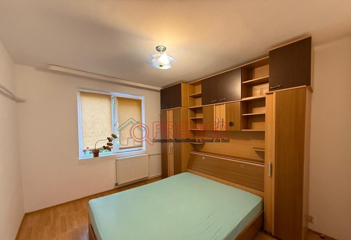Oltenitei Str Panselelor 3 camere Disponibil imediat