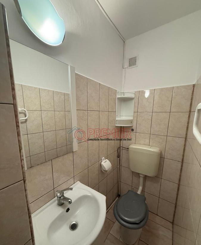 Oltenitei Str Panselelor 3 camere Disponibil imediat