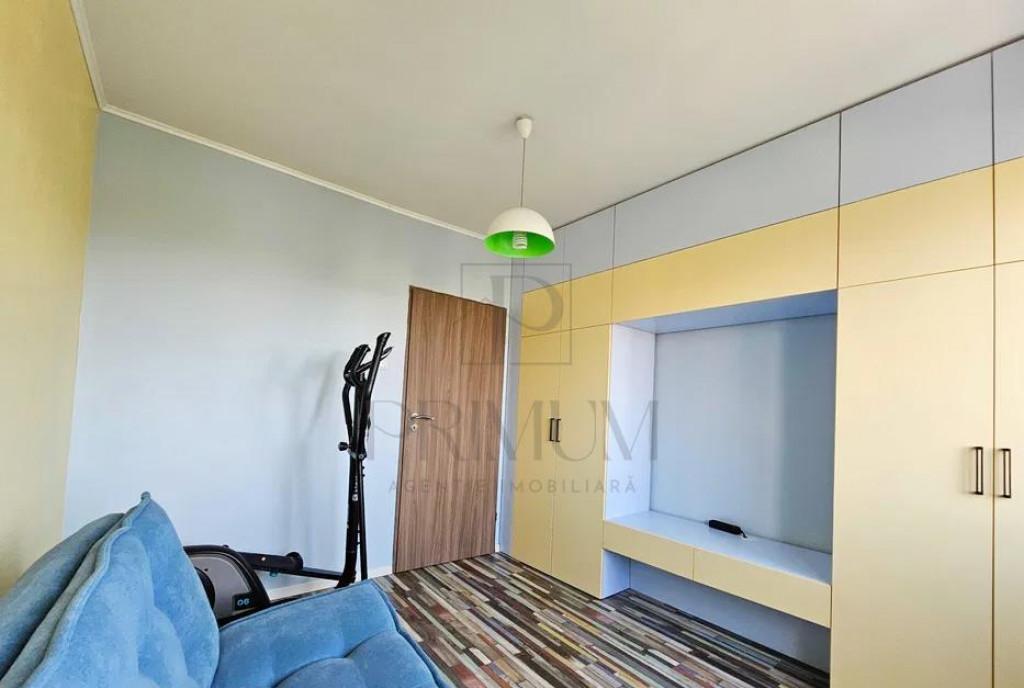 Iulius town 3 cam Spatios Decomandat Centrala Propri