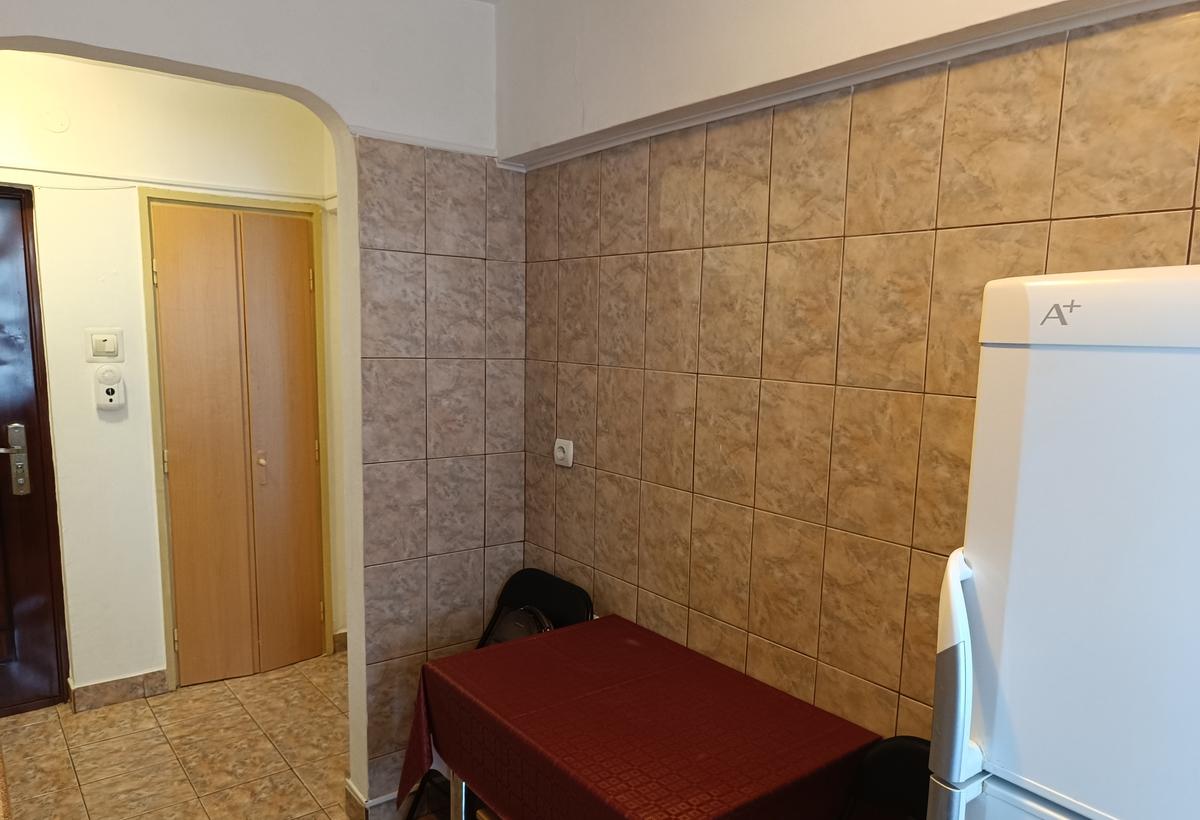 Piata Sudului 6 min metrou mall Sun Plaza