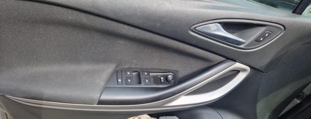 OPEL ASTRA SPORT 1 5 D 122CP BUSINESS LED 10 400 eur