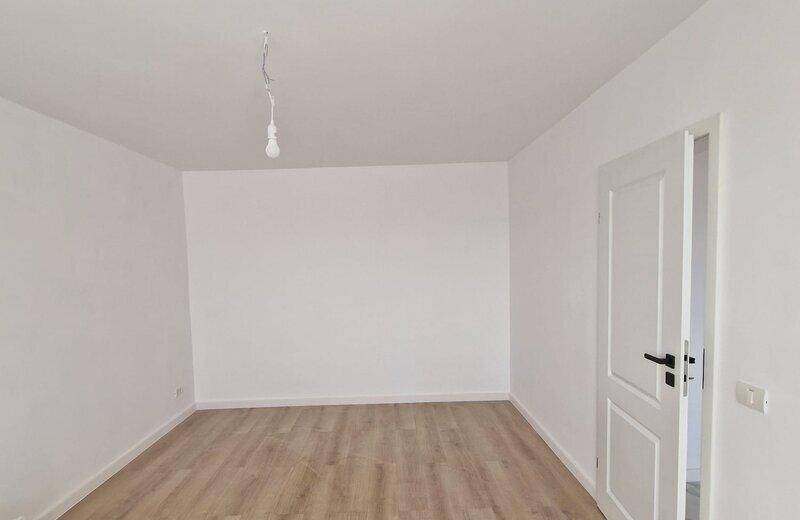 Dristor 10 minute metrou pe Ramnicu Valcea bloc 1985 cu centrala