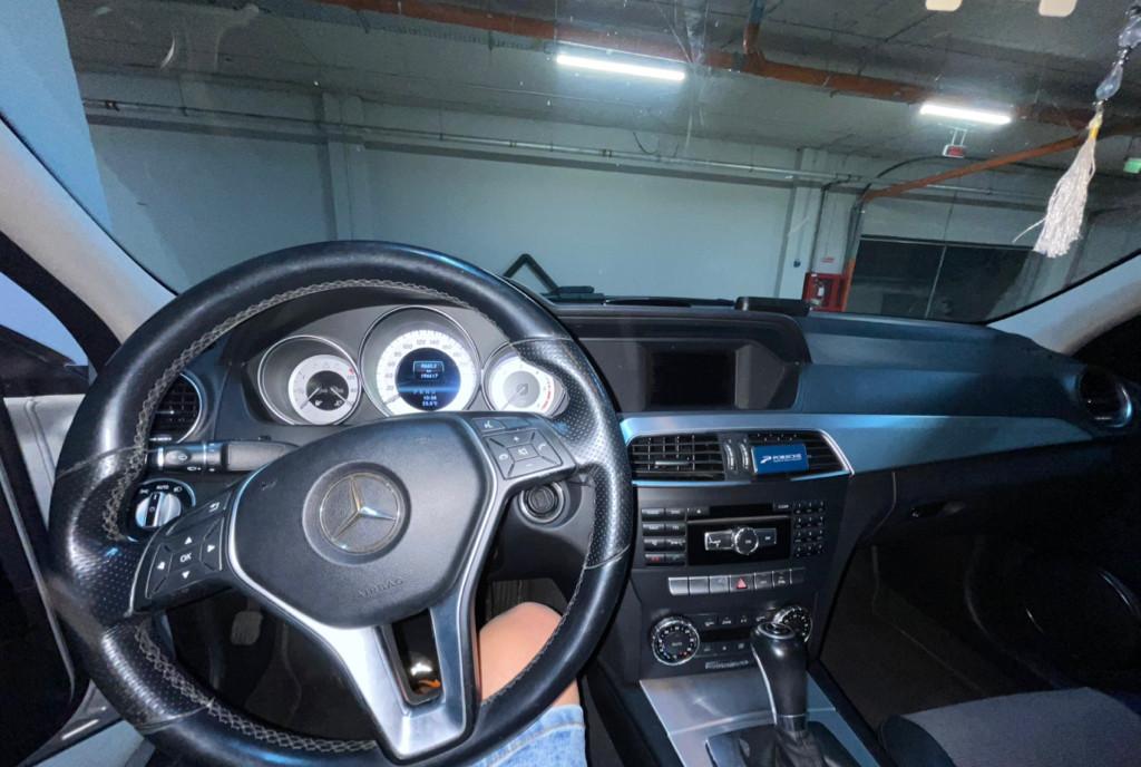 Mercedes Benz C-class w204 10 990 eur