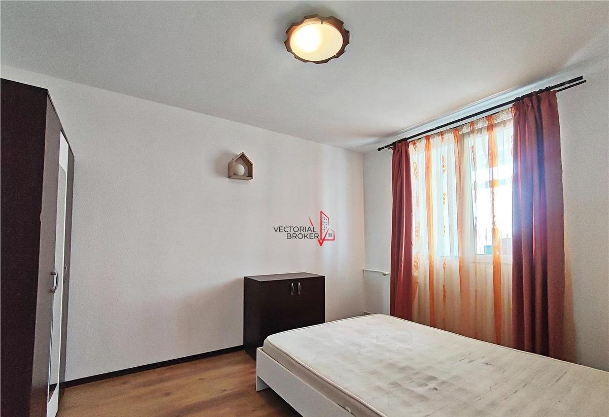 Tei zona Sectia 7 Politie 15 min metrou Obor bloc reabilitat