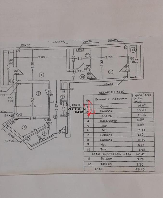 Basarabia Diham 3 camere et 1 70 mp centrala bl 1983 amenajat