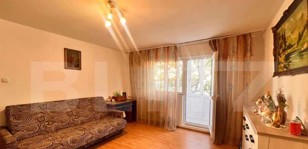 rara Apartament 2 camere semicentral etaj interme