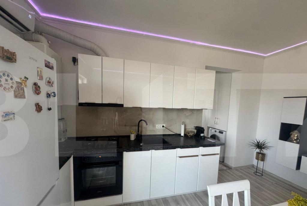 De vanzare apartament cu 2 camere