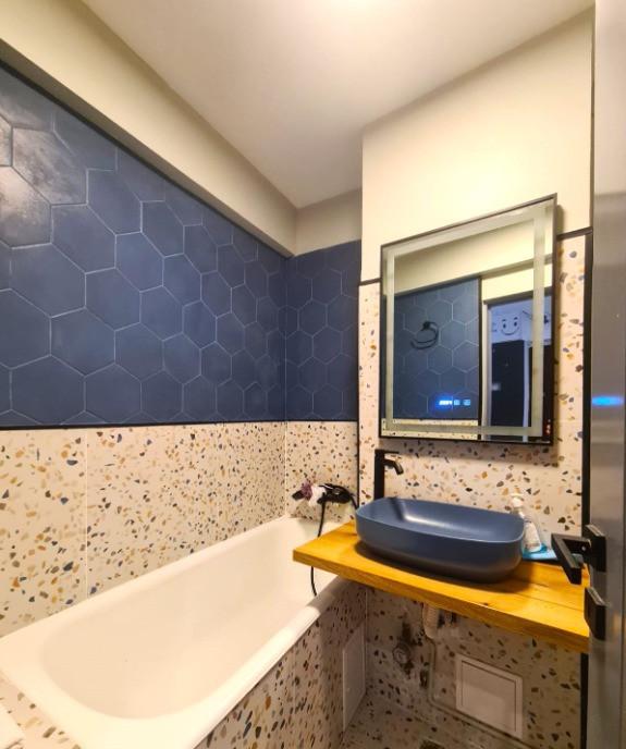 Studio renovat la 4 minute de metrou Timpuri Noi