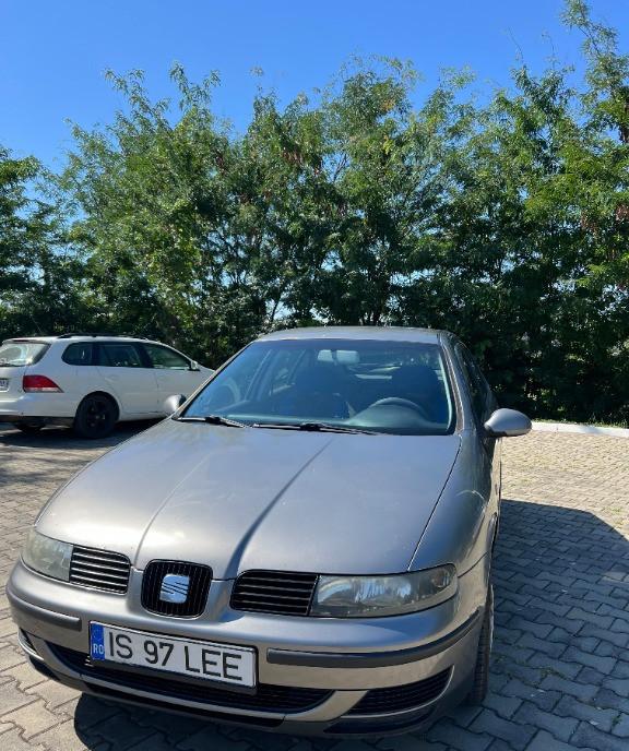 SEAT Leon 1 6 16V Benzina 2004 1 200 eur