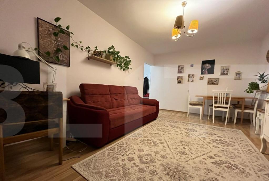 Apartament de vanzare cu 3 camere 65 mp zona Girocului