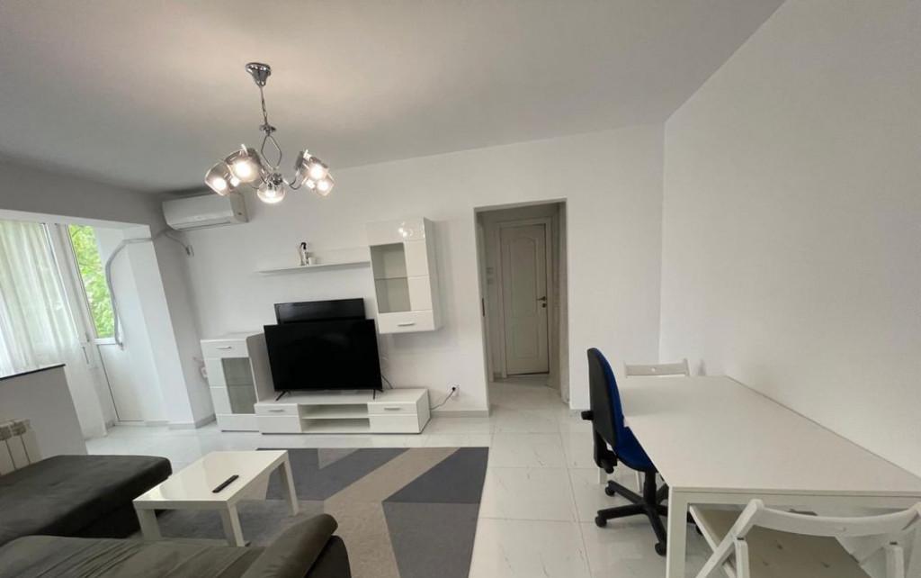 Apartament cu 3 Camere / Calea Mosilor / 80mp