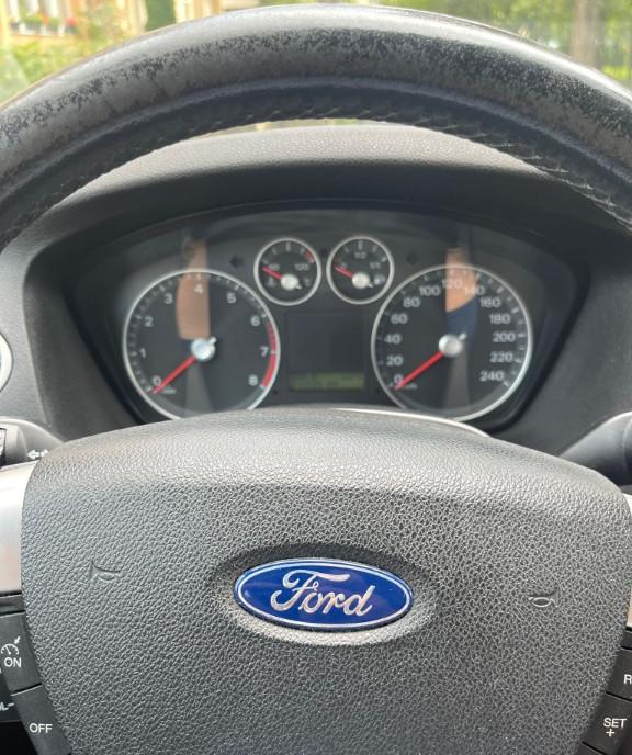 Ford focus 1 6-stare ireprosabila 3 150 eur