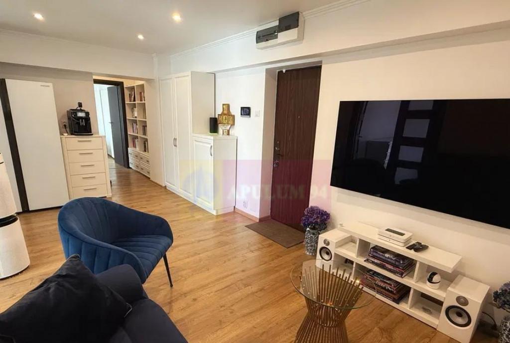 Vanzare apartament de 3 camere in zona Nerva Traian Unirii