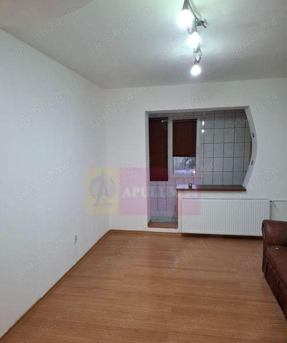Vanzare apartament de 3 camere in zona Nerva Traian Unirii