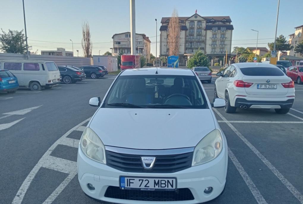 Dacia sandero 2008 1 4mpi varianta Laureate 1650 euro neg 1 650 eur