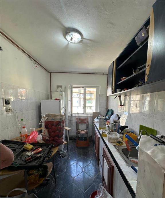 Girocului 2 Camere Decomandat Centrala proprie Termo