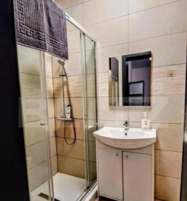 De vanzare apartament 2 camere - zona Dambovita