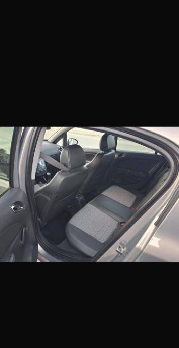 Opel Corsa D 1 3cdti EcoFlex 95CP 3 500 eur