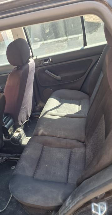 Volkswagen golf 4 an 2003 1 4 1 000 eur