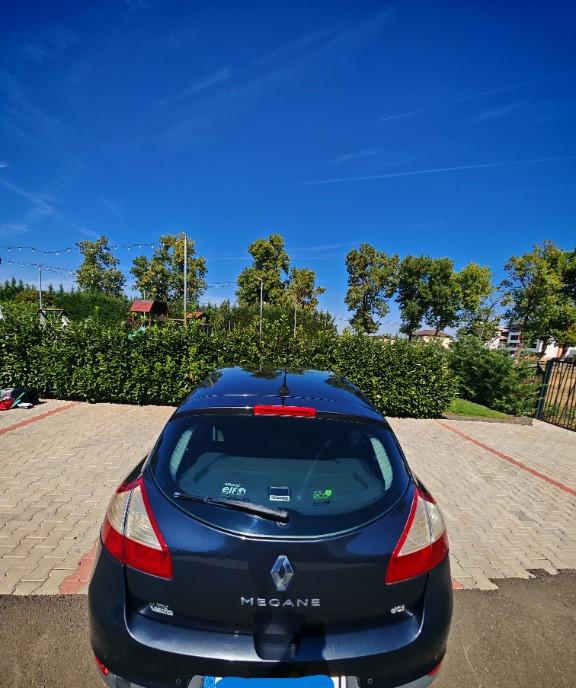 Renault Megane 1 5 dCi 110 cp Euro5 Bluetooth Pilot automat 3 700 eur