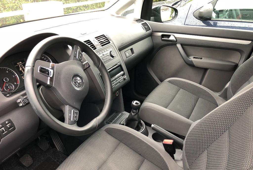 VW Touran 2012 5 locuri 2 0tdi 140 cp Confortline 5 700 eur