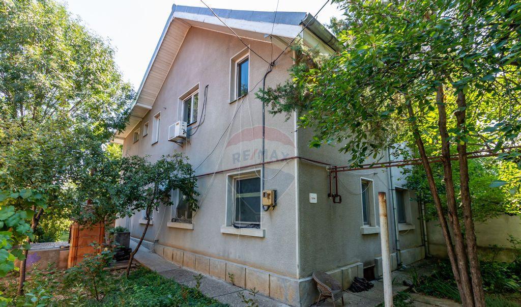 Lacul Grivita Bd Gloriei Vila 150mp teren 375mp