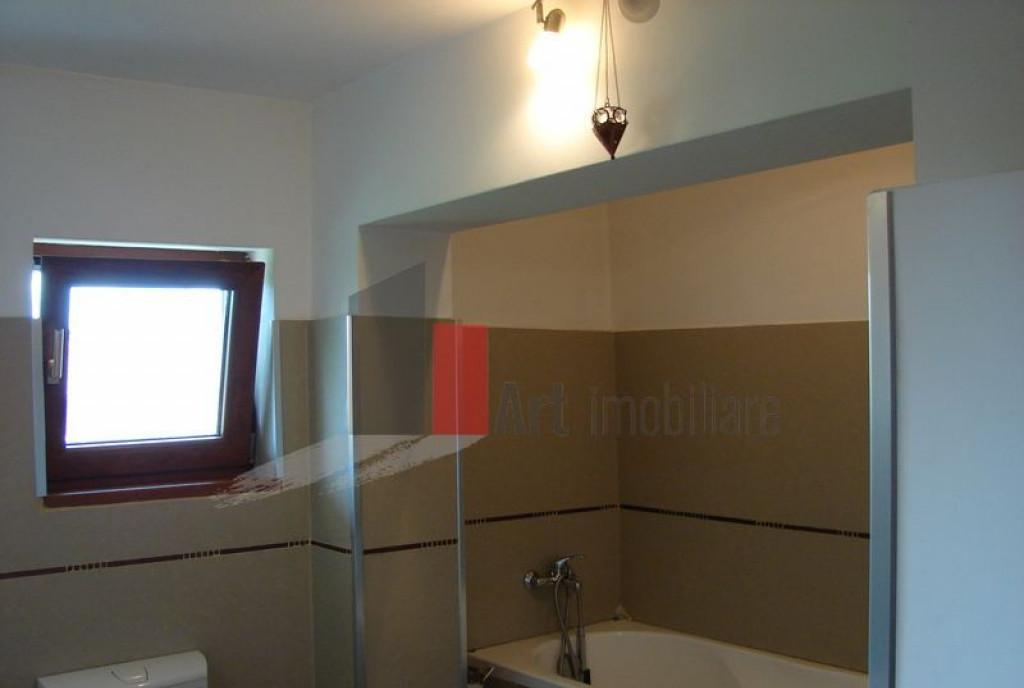 Apartament cu 2 camere de inchiriat in zona Mihalache/Dom