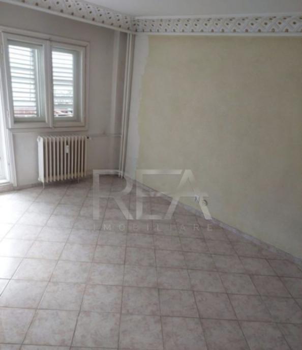 2 camere 4/8 56mp Crangasi Vintila Mihailescu