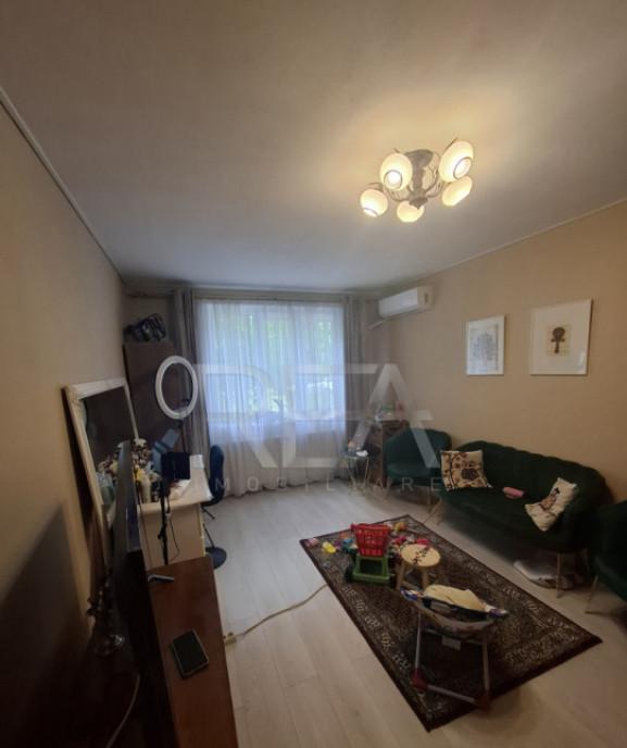 2 camere 4/8 56mp Crangasi Vintila Mihailescu