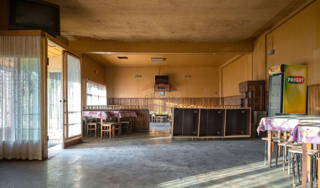 Spatiu comercial de vanzare Bod Brasov