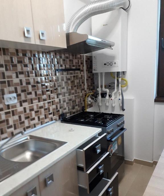 Garsoniera spatiosa 36 mp metrou Pacii 5 minute