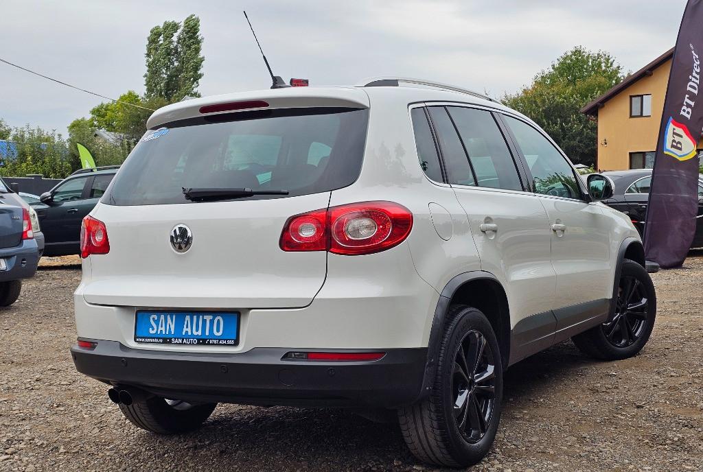 VW Tiguan 4Motion 2011 2 0 TDI 140CP euro 5 automata / RATE fara avans 9 990 eur
