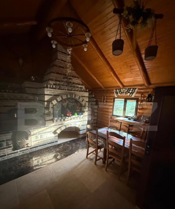 Cabana lemn rotund 2 camere 140 mp teren 2800 mp Pal