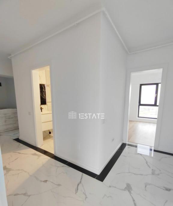 Finalizat 3 cam 79mp terasa 34 mp etaj 9/11 loc parca