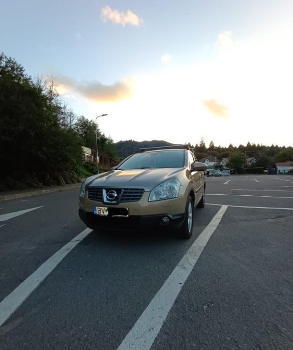 Nissan Qashqai tekna 2009 6 500 eur