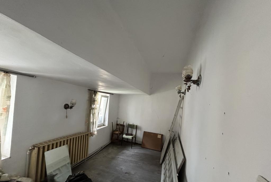 Casa 4 camere 701 mp teren Campulung vedere super