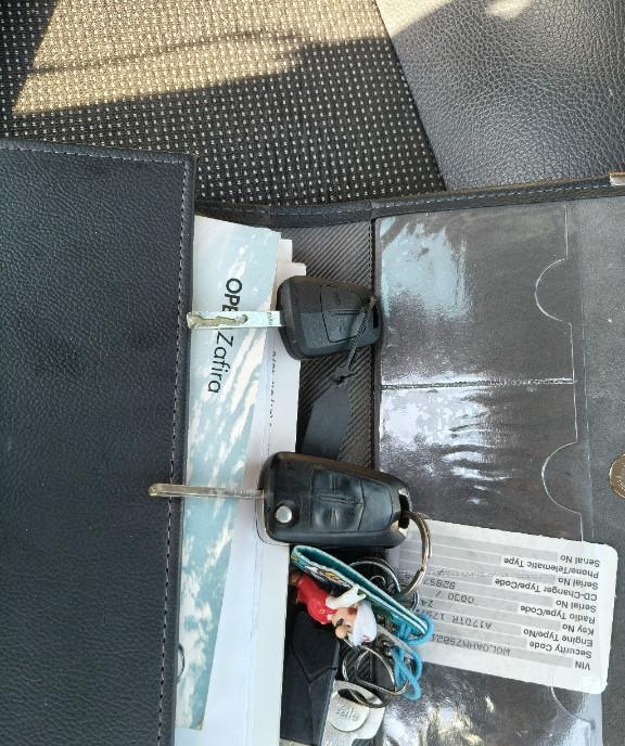 Opel Zafira 2009 3 950 eur