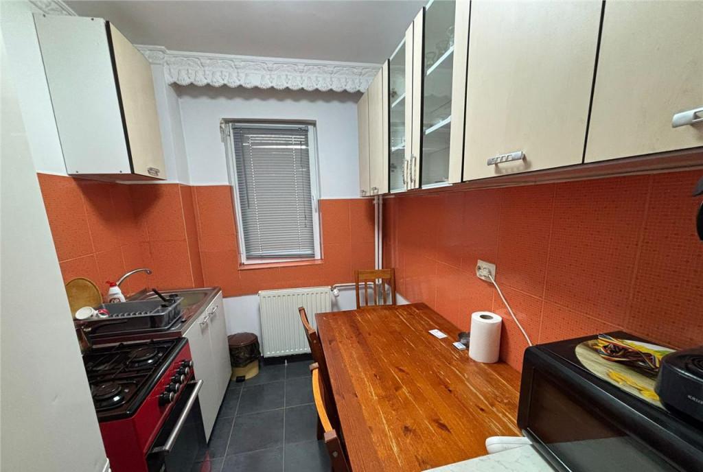 Zona Neagoe Voda 2 camere parter balcon