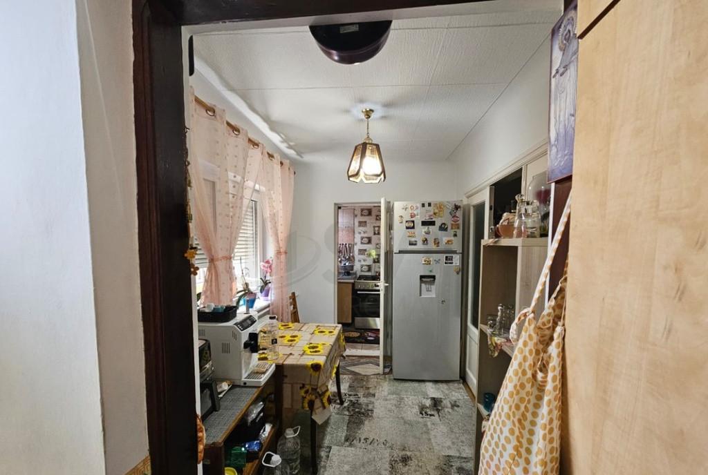 Casa de I zona Mihai Bravu I teren 345 mp