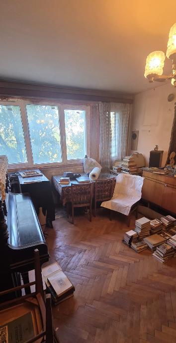 Apartament 3 camere Baba Novac pozitie excelenta