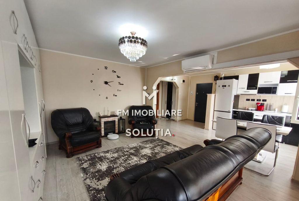 Apartament 3 camere - Bd Bucuresti zona Profi