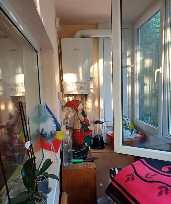 Soarelui 3 camere 2 bai 2 balcoane centrala proprie