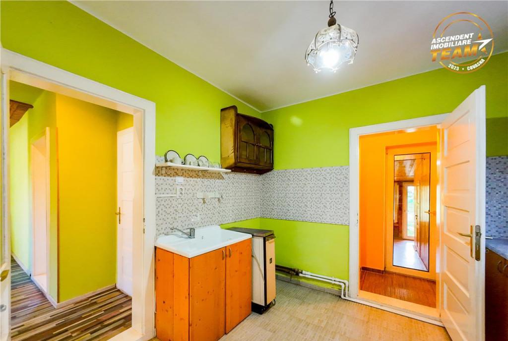 Film Areal apreciabil casa domeniu de 3 500mp Sancraiu vecin