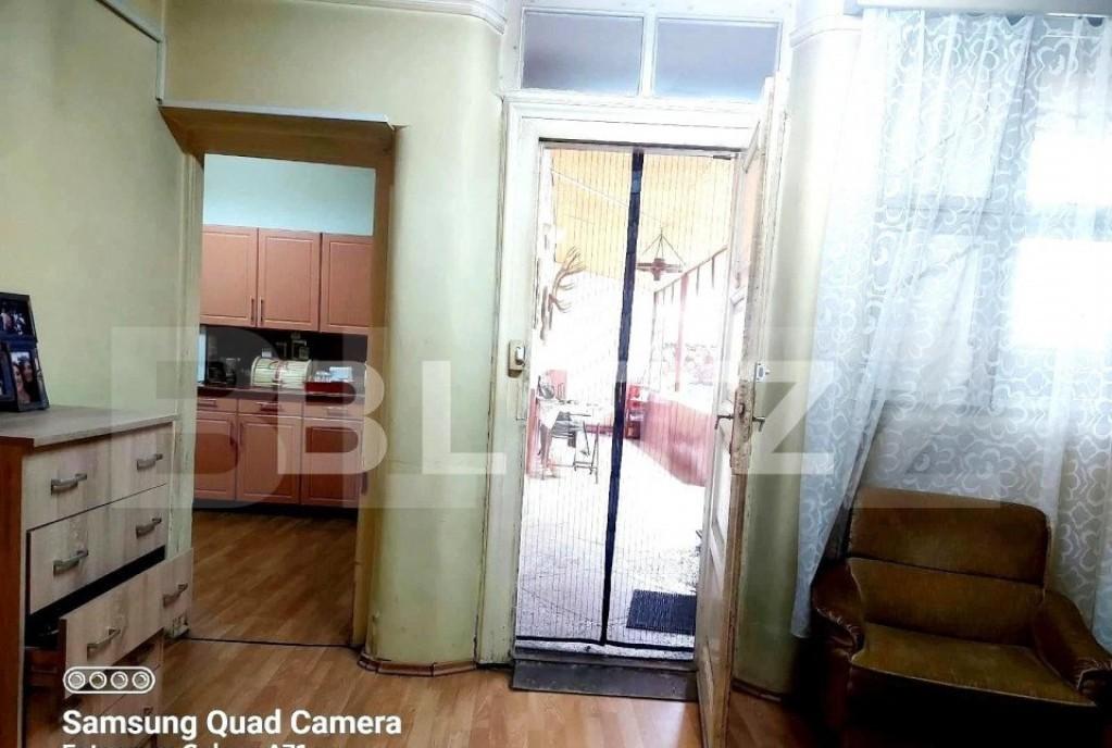 Casa in zona centrala teren 470mp 210utili strada Slanicu