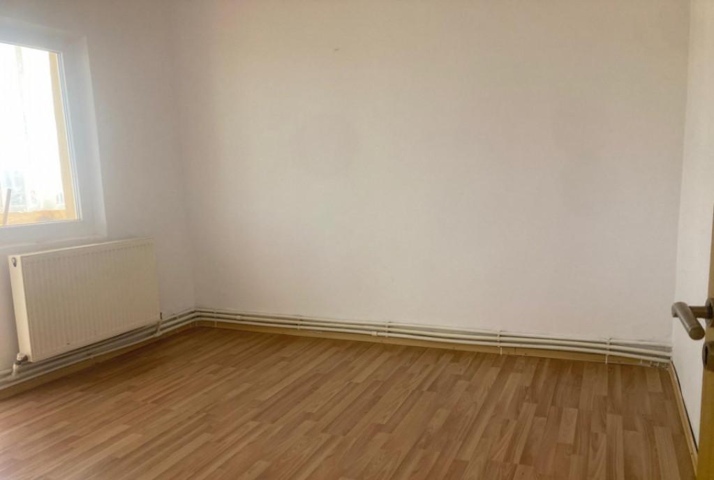 Garsoniera decomandata 24mp cu balcon - ap